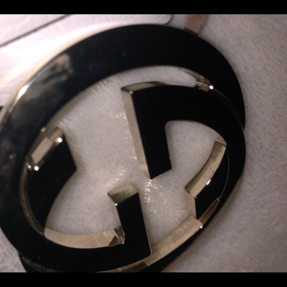WHITE LEATHER GUCCI BELT